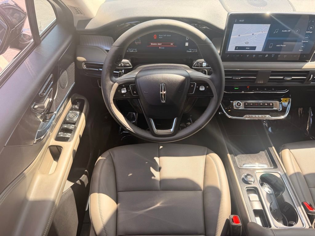 Used 2023 Lincoln Corsair FWD w/ Equipment Group 101A image 17