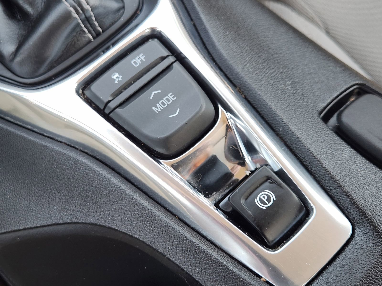 Used 2018 Chevrolet Camaro LT w/ RS Package image 22