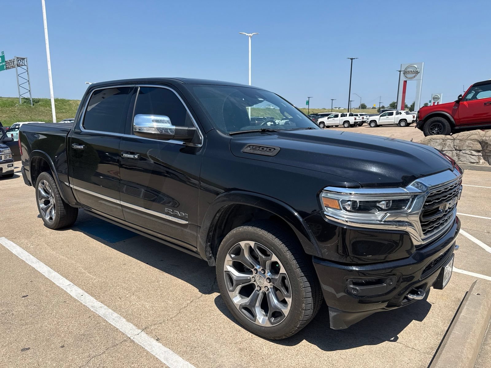 Used 2019 RAM 1500 Limited w/ Advanced Safety Group RWD image 3