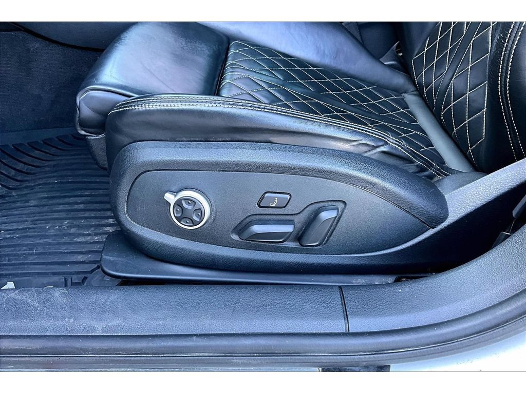 Used 2019 Audi S4 Prestige w/ Prestige Package AWD/4WD image 29
