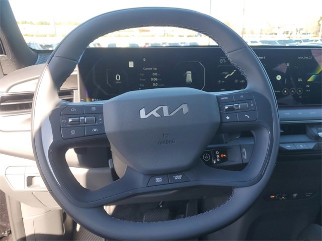 New 2026 Kia EV9 Land w/ Nightfall Edition Package image 22