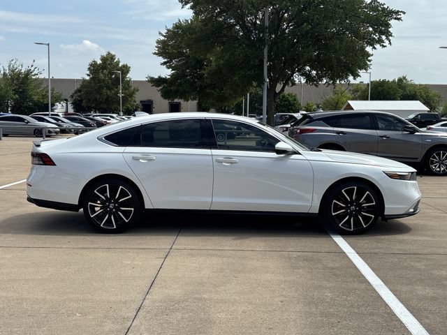 Used 2026 Honda Accord Touring image 2
