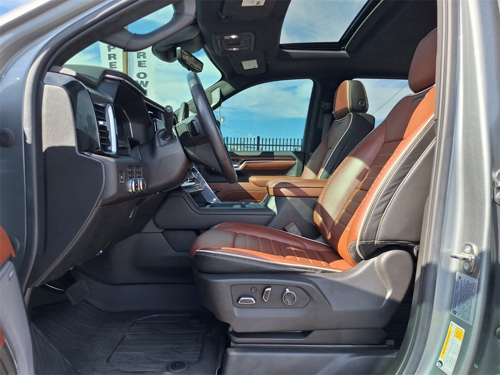 Used 2024 GMC Sierra 2500 Denali Ultimate image 11