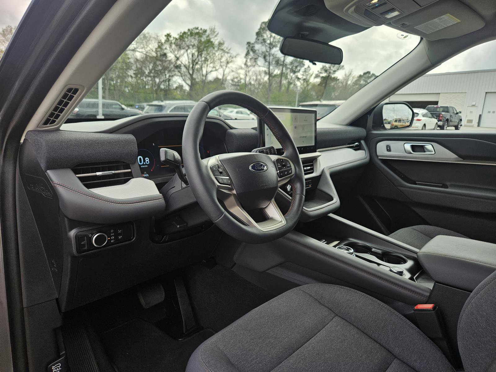 Used 2025 Ford Explorer Active image 13