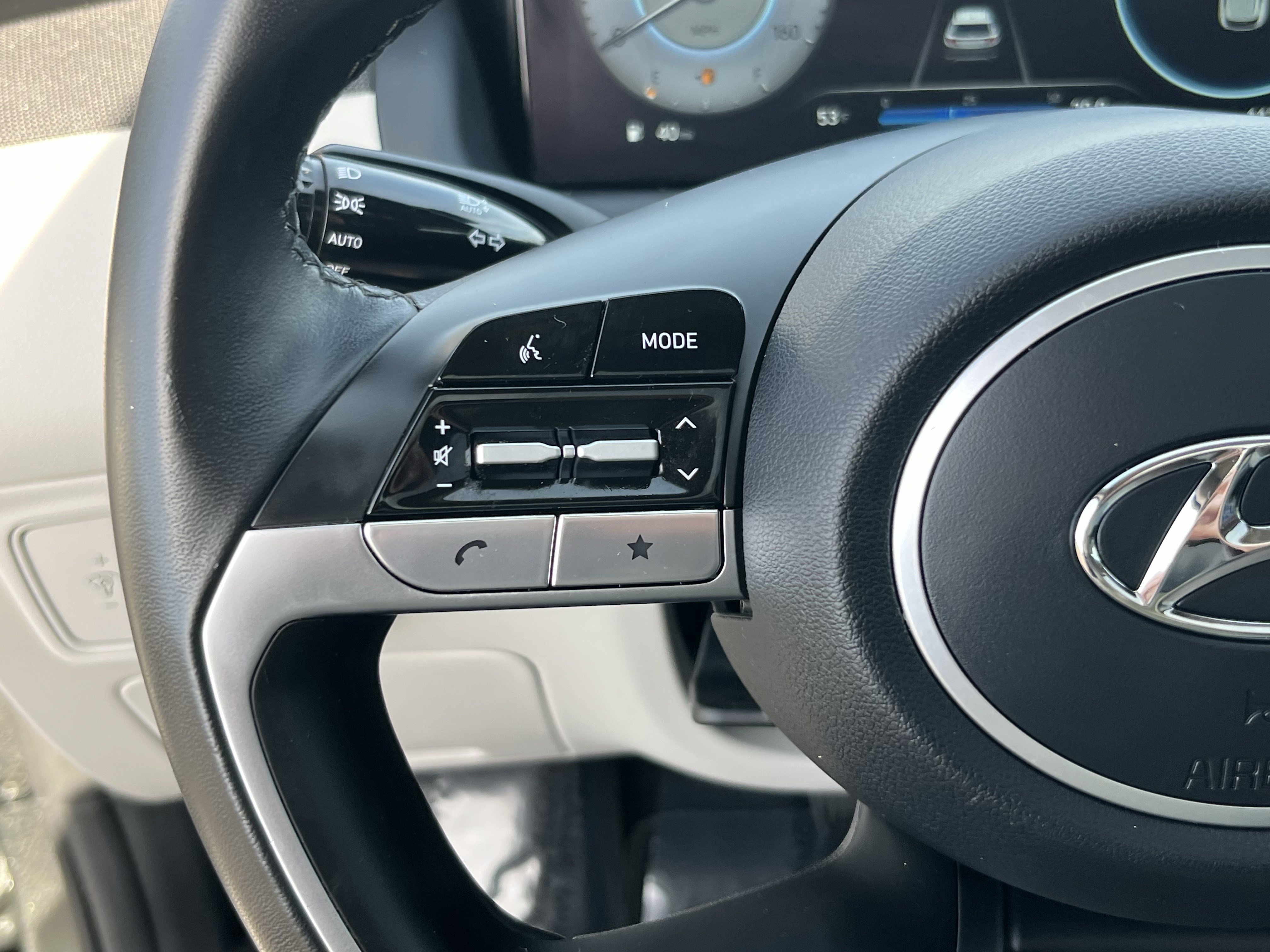 Certified 2023 Hyundai Tucson SEL w/ Convenience Package image 19