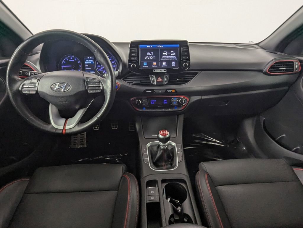 Used 2018 Hyundai Elantra GT Sport FWD image 16