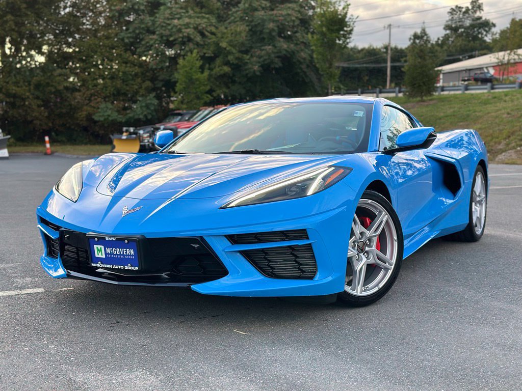 Used 2021 Chevrolet Corvette Stingray Premium Cpe w/ Battery Protection Package RWD image 1