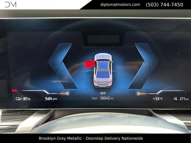 Used 2025 BMW i7 xDrive60 AWD/4WD image 36