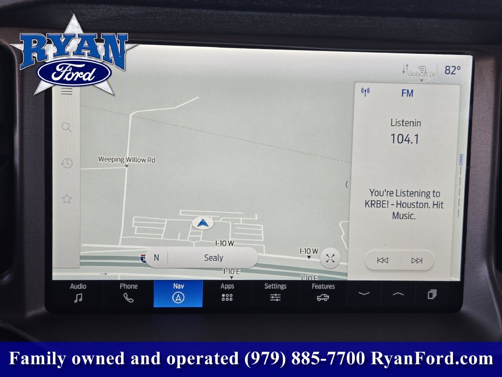 Used 2025 Ford Bronco Outer Banks AWD/4WD image 12