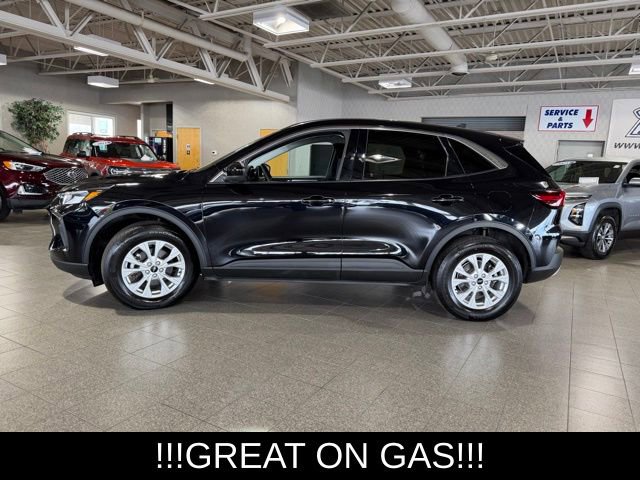 Used 2023 Ford Escape Active w/ Tech Pack #2 image 5