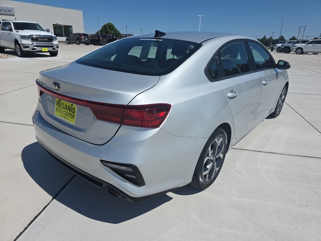 Used 2021 Kia Forte LXS FWD image 5