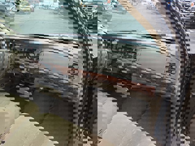 Used 2005 Mercury Grand Marquis GS image 13