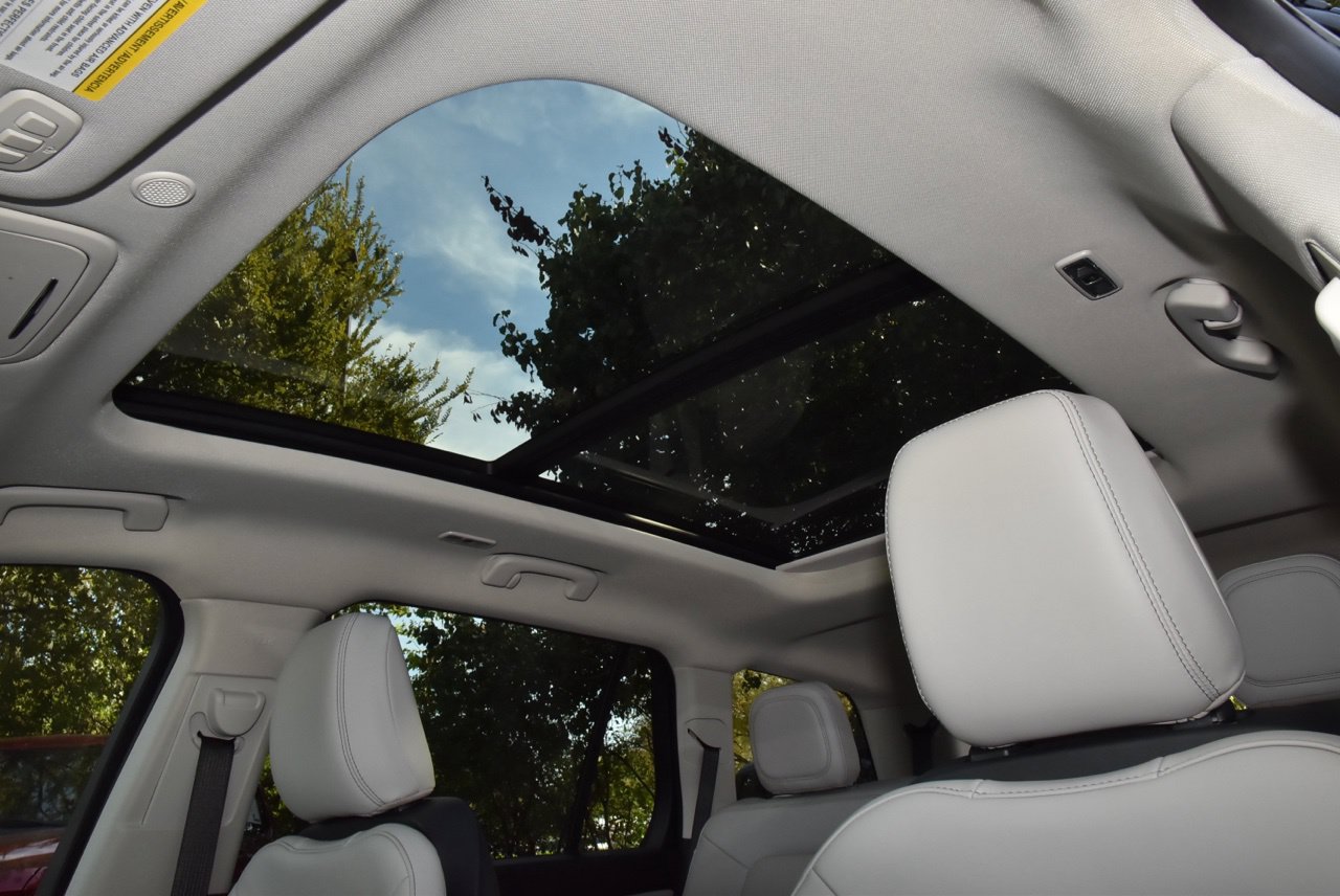 Certified 2026 Lincoln Aviator 2WD w/ Jet Appearance Package image 33
