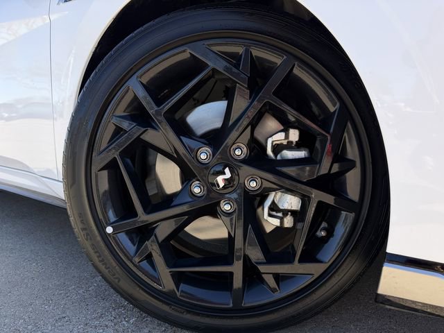 Used 2024 Hyundai Elantra N Line image 10