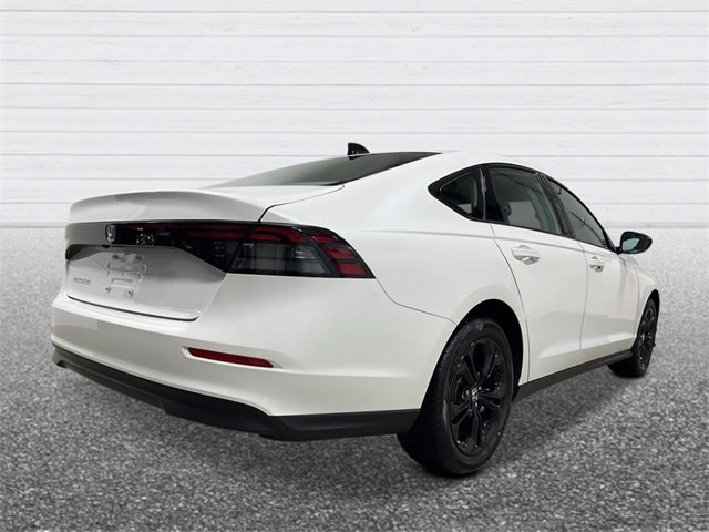 New 2025 Honda Accord SE image 5