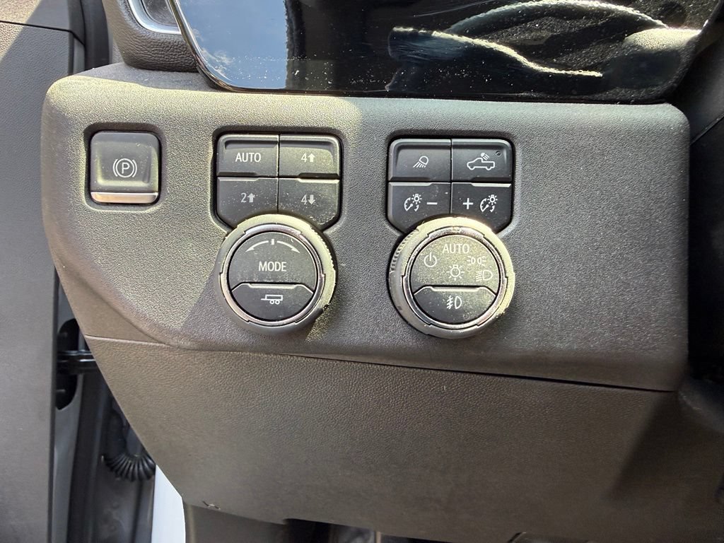Used 2024 Chevrolet Silverado 2500 LT w/ Z71 Sport Edition AWD/4WD image 15