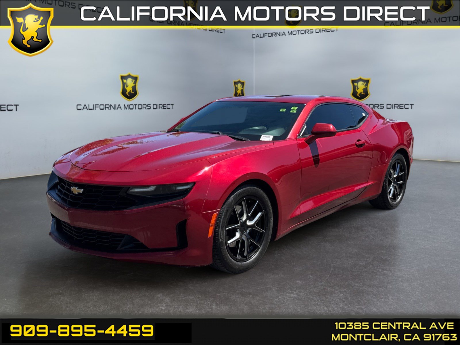 Used 2020 Chevrolet Camaro LT RWD image 1