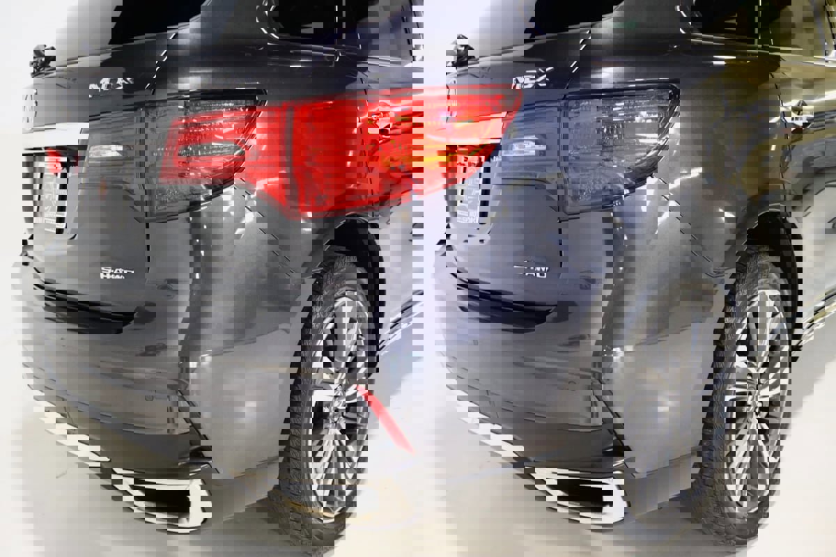 Used 2020 Acura MDX SH-AWD w/ Technology Package image 11