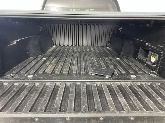 Used 2019 Toyota Tacoma TRD Off-Road RWD image 18