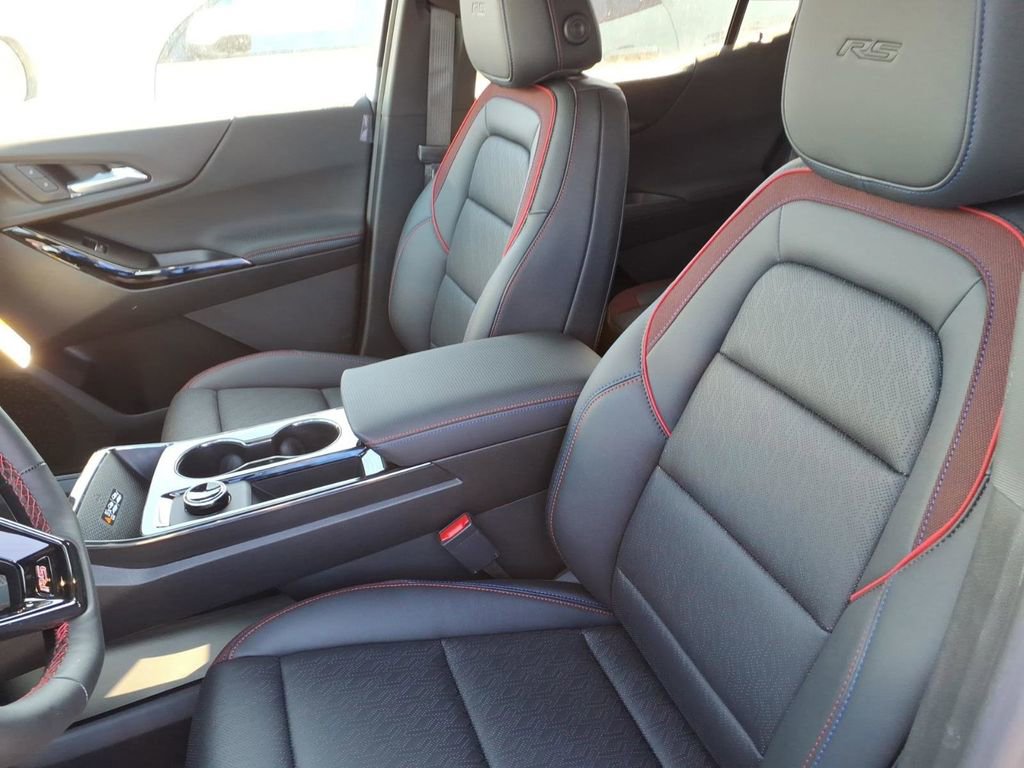 New 2026 Chevrolet Equinox RS w/ Convenience Package III image 4