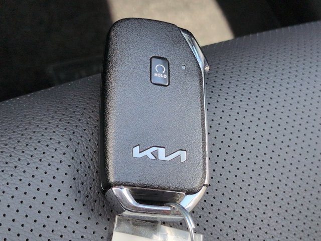 Used 2023 Kia Sportage EX FWD image 29