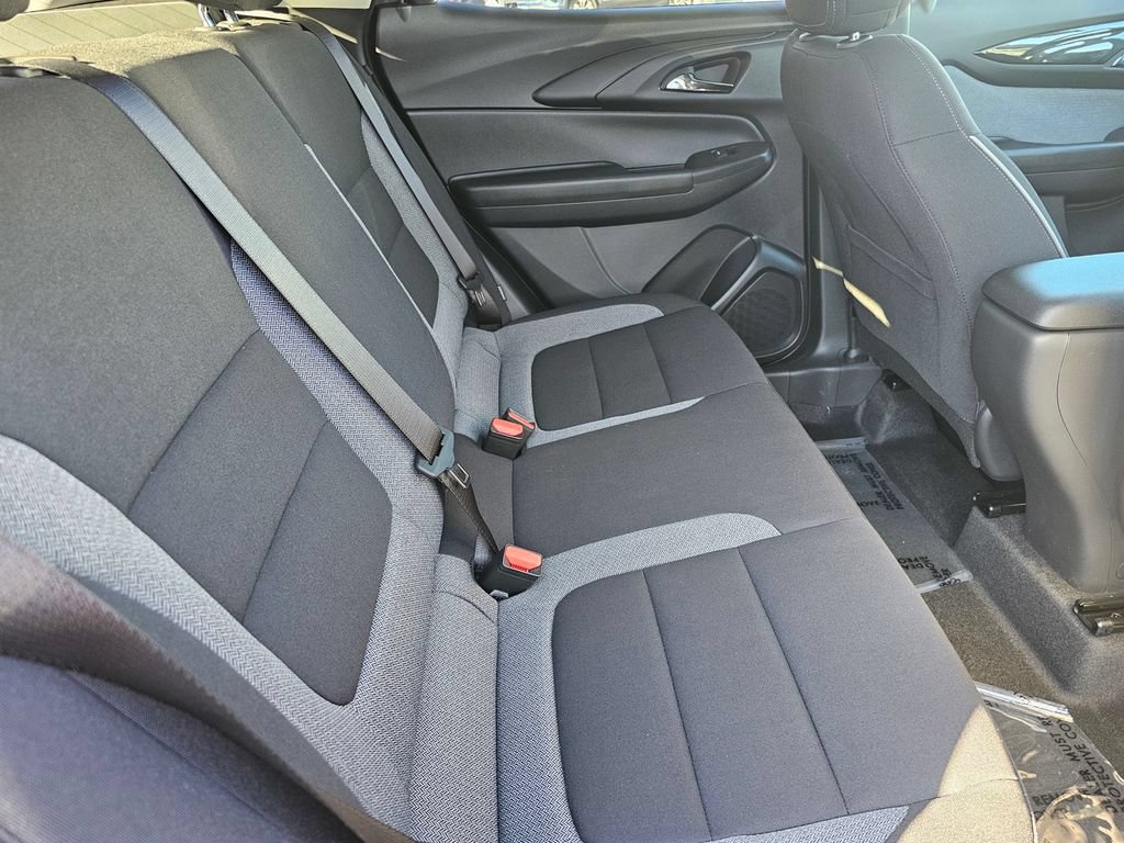 New 2026 Chevrolet TrailBlazer LT w/ Midnight Edition FWD image 12