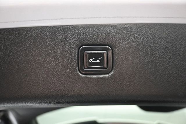 Used 2020 Chevrolet Blazer RS AWD/4WD image 35