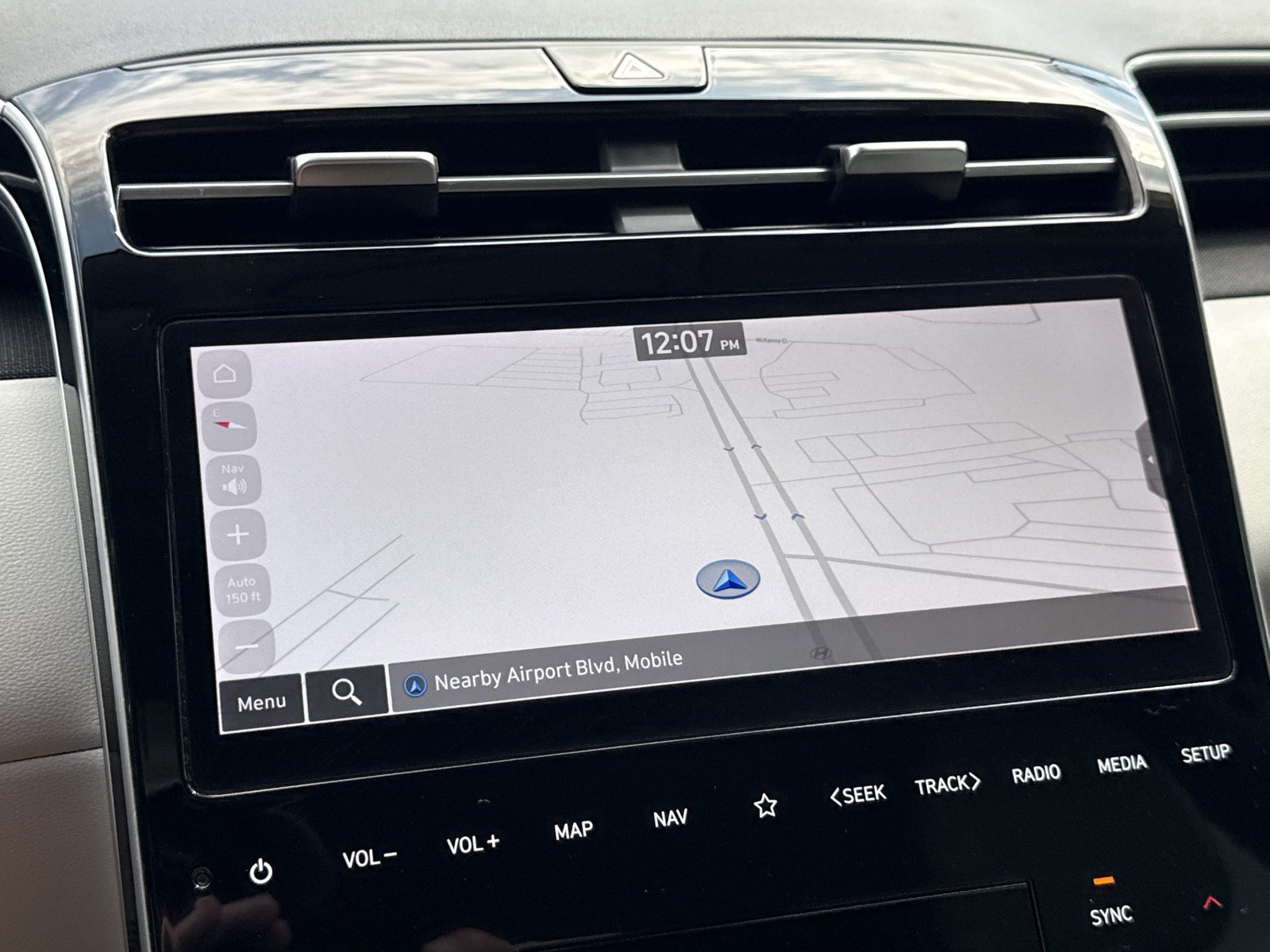 Certified 2024 Hyundai Tucson Limited FWD image 27