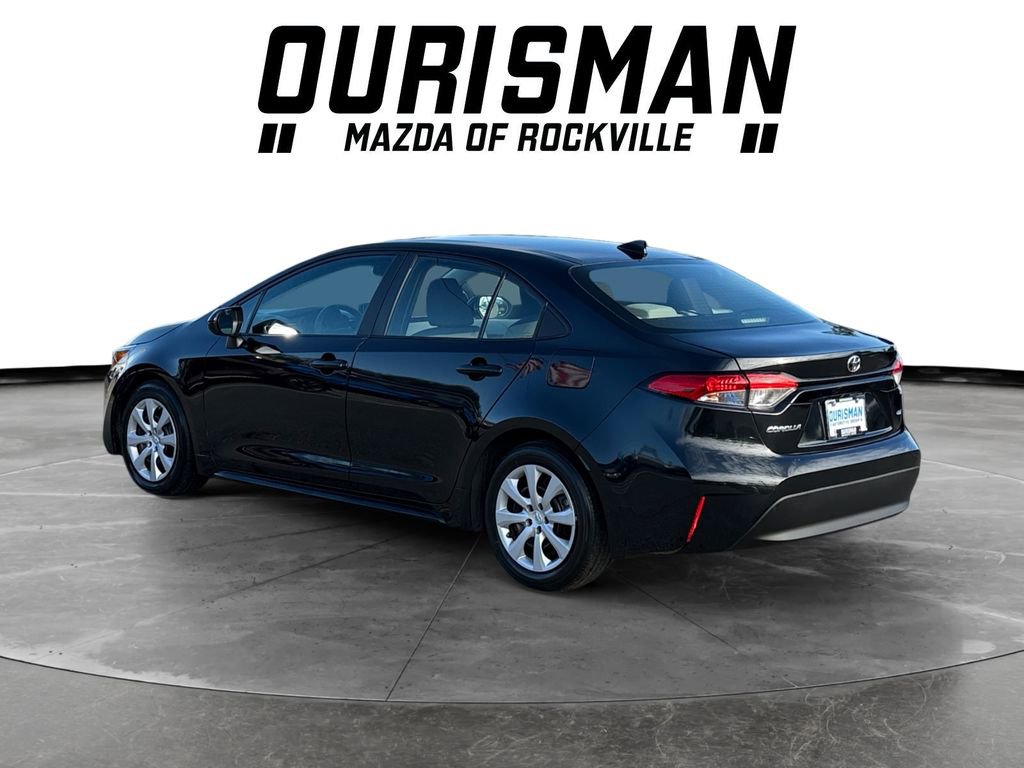 Used 2024 Toyota Corolla LE image 4