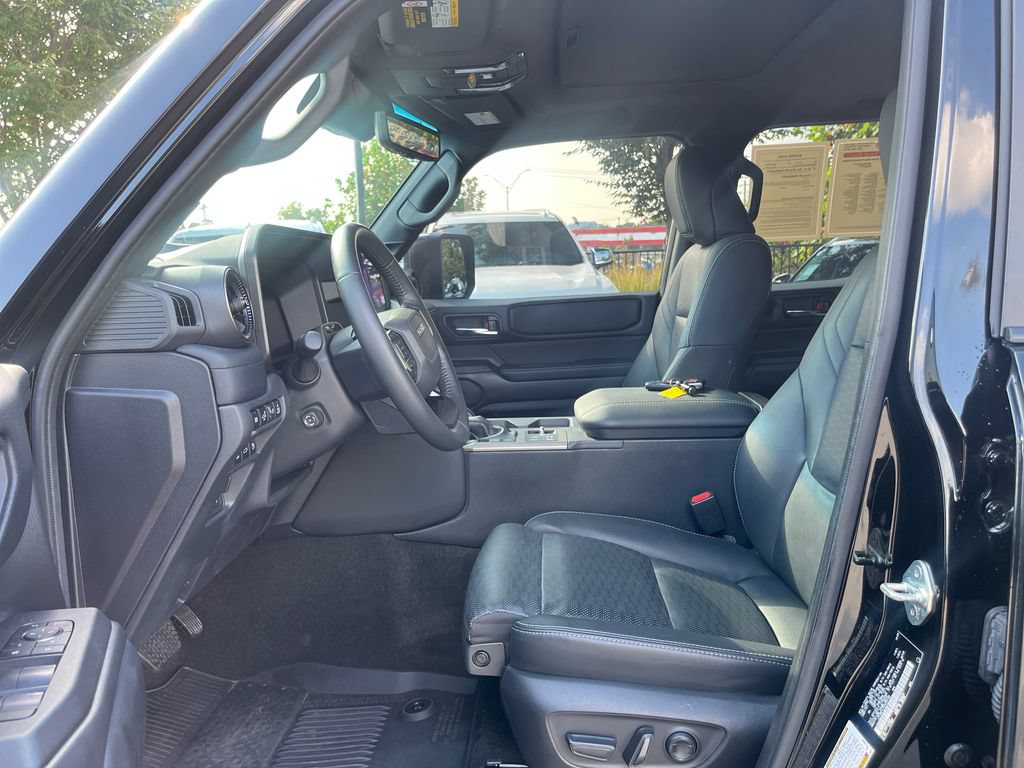 Used 2025 Toyota Land Cruiser w/ Premium Package AWD/4WD image 12