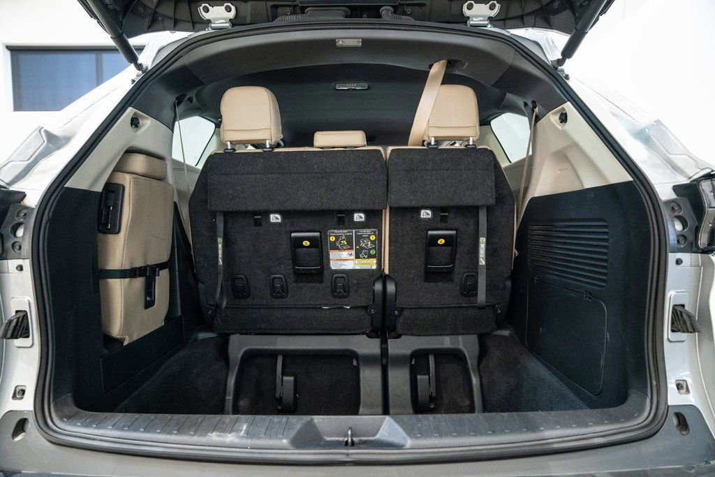 Used 2024 Toyota Sienna XLE image 43