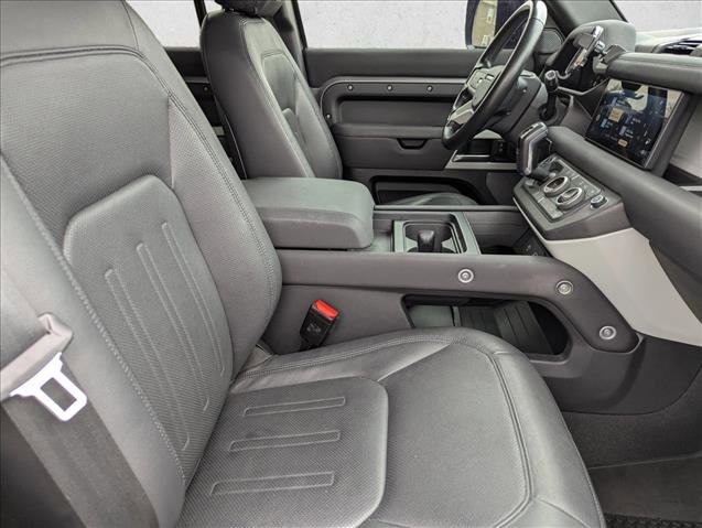 Used 2022 Land Rover Defender 110 S image 27