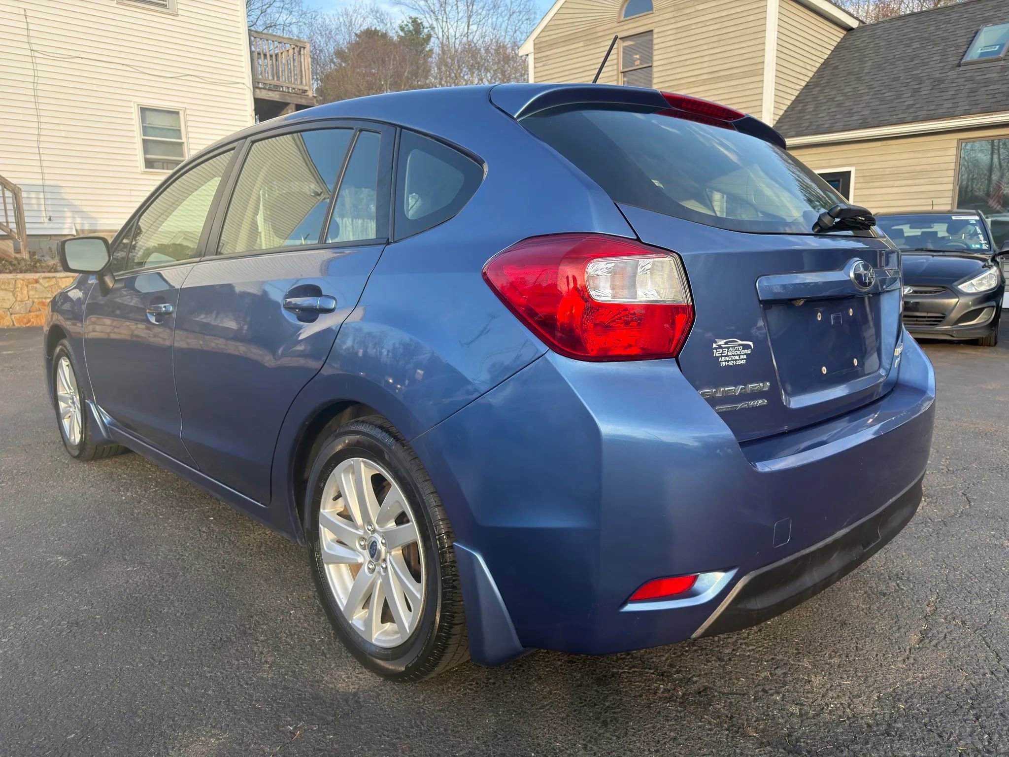 Used 2015 Subaru Impreza 2.0i Premium AWD/4WD image 5