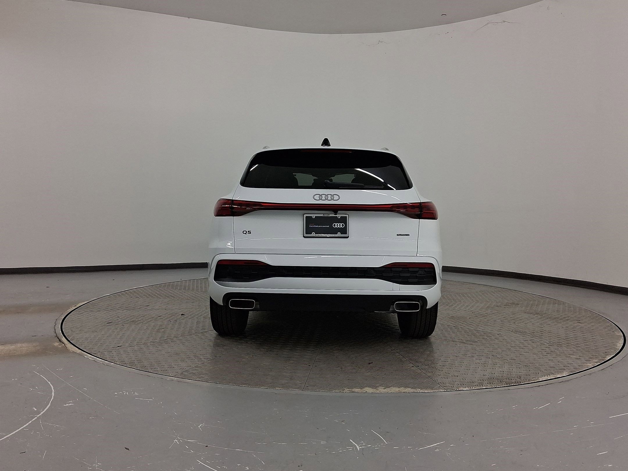 Used 2025 Audi Q5 Premium Plus w/ Premium Plus image 10