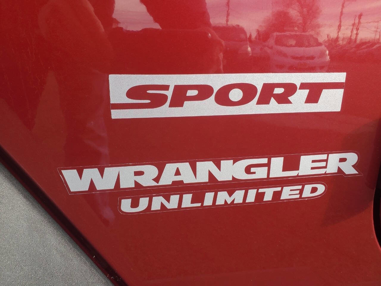 Used 2012 Jeep Wrangler Unlimited Sport image 26