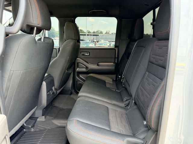 Used 2023 Nissan Frontier PRO-4X w/ Pro Convenience Package AWD/4WD image 13