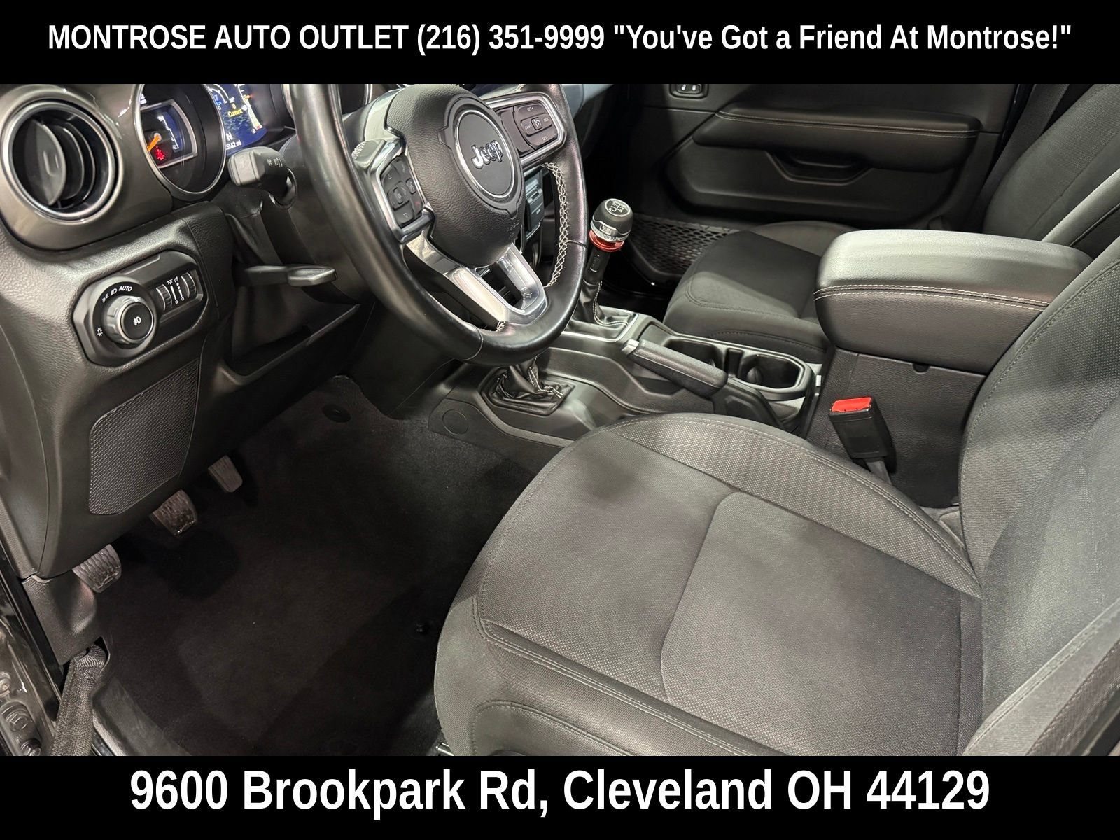 Used 2021 Jeep Wrangler Unlimited Sahara w/ Uconnect 4C Nav & Sound Group AWD/4WD image 16