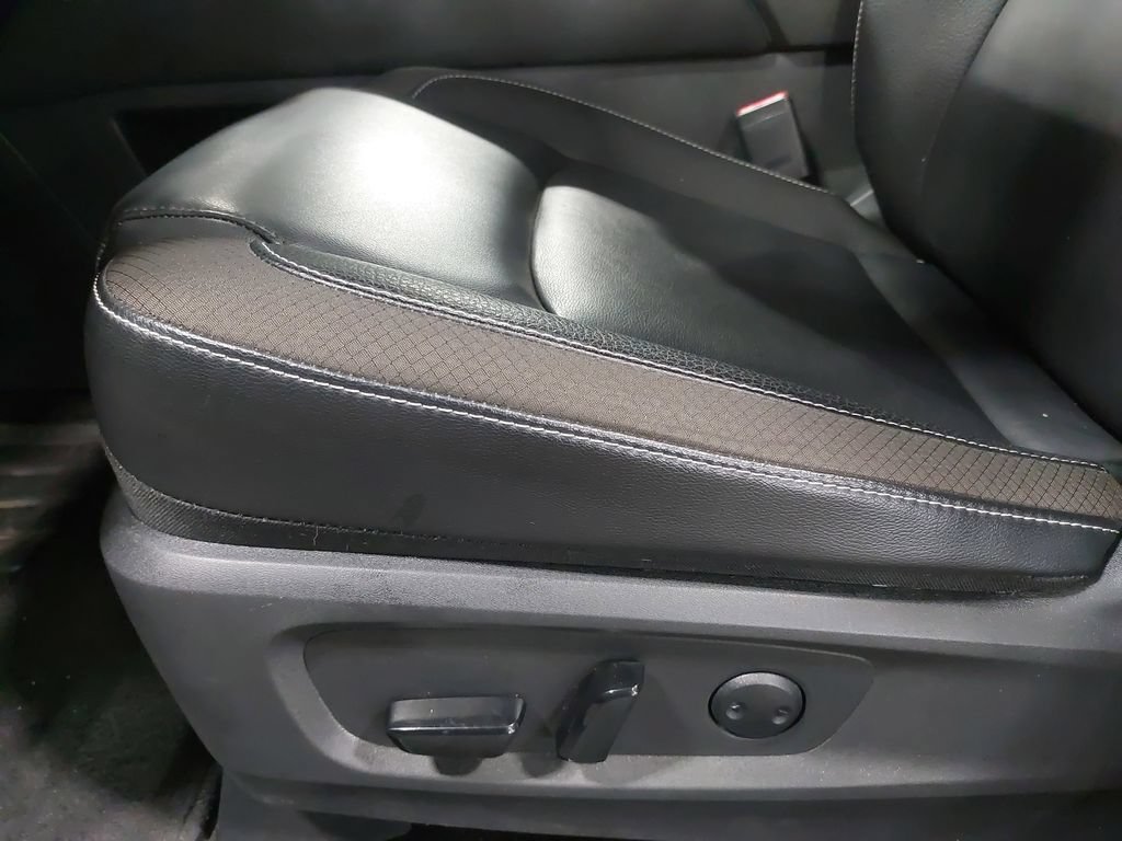 Certified 2024 Nissan Pathfinder SL AWD/4WD image 30