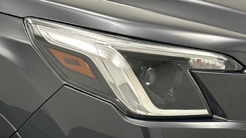 Used 2024 Subaru Forester Premium AWD/4WD image 24