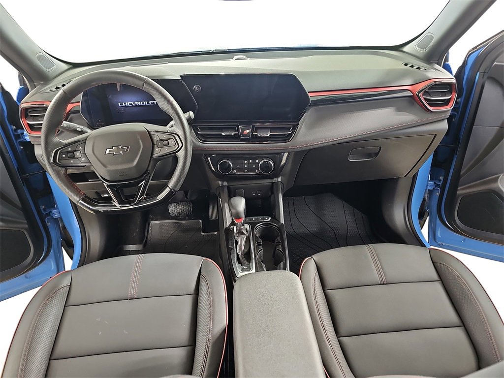 Certified 2024 Chevrolet TrailBlazer RS w/ Driver Confidence Package image 11