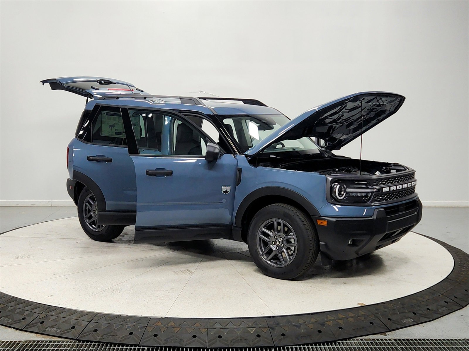 New 2025 Ford Bronco Sport Big Bend w/ Convenience Package image 9