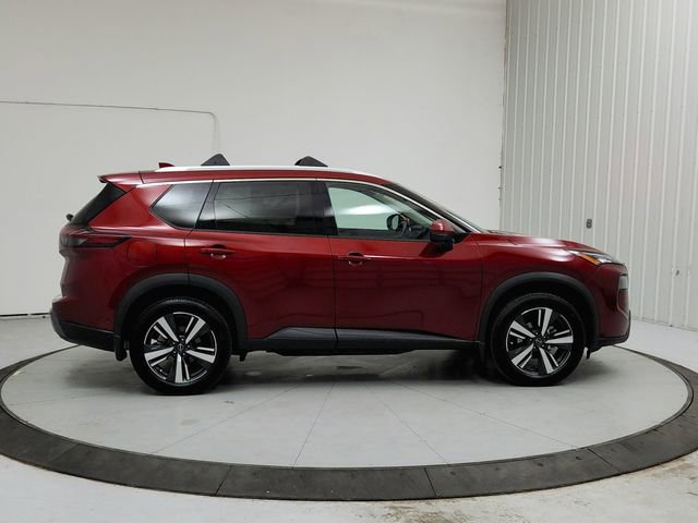 Used 2024 Nissan Rogue SL w/ SL Premium Package FWD image 8