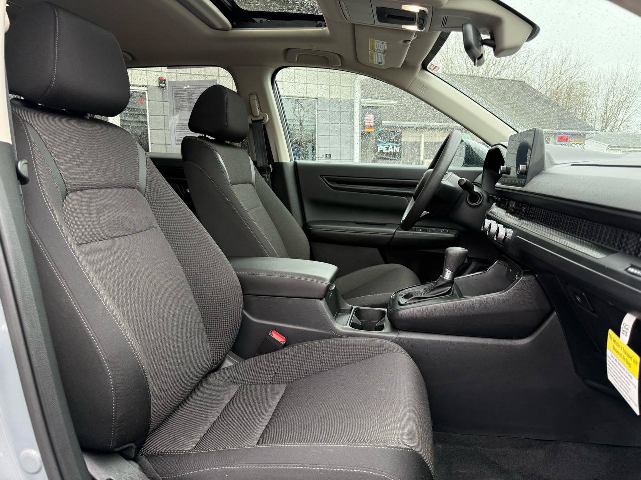 Used 2025 Honda CR-V EX image 11
