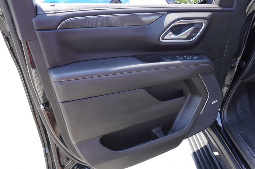Certified 2023 GMC Yukon XL AT4 w/ Technology Package AWD/4WD image 17