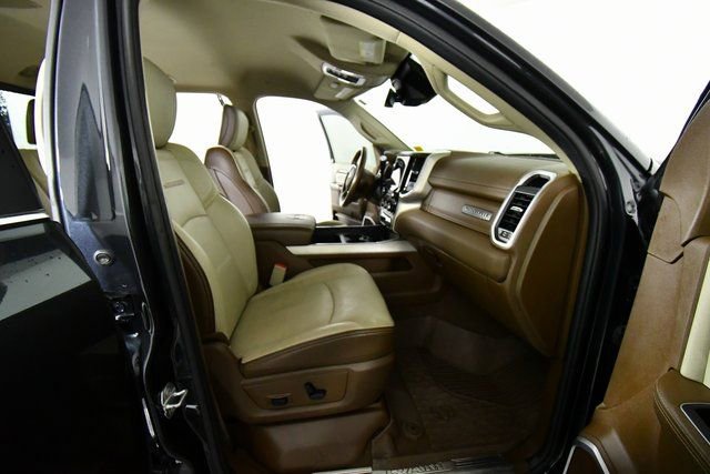 Used 2020 RAM 3500 Laramie image 22