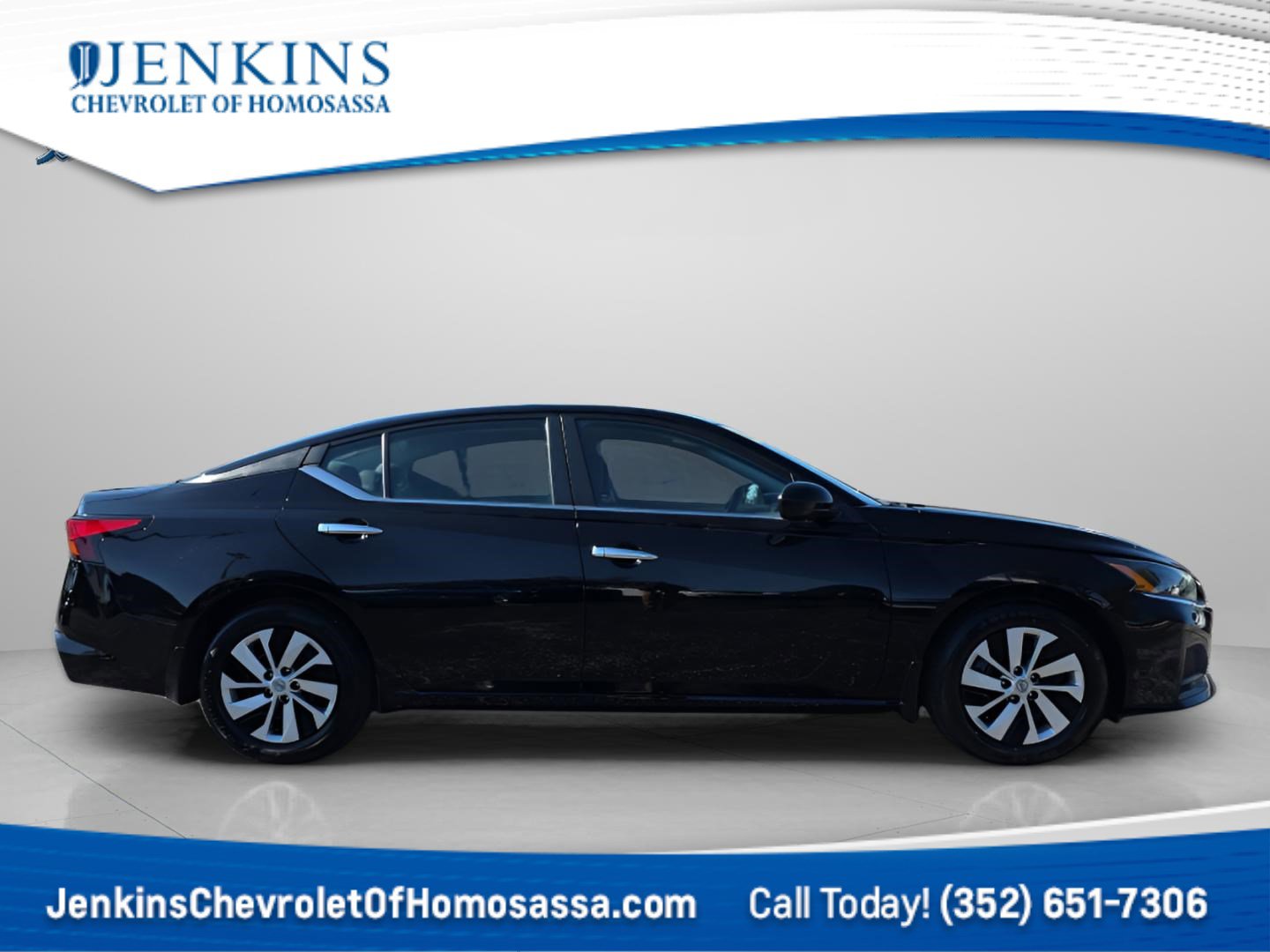 Used 2023 Nissan Altima 2.5 S image 1