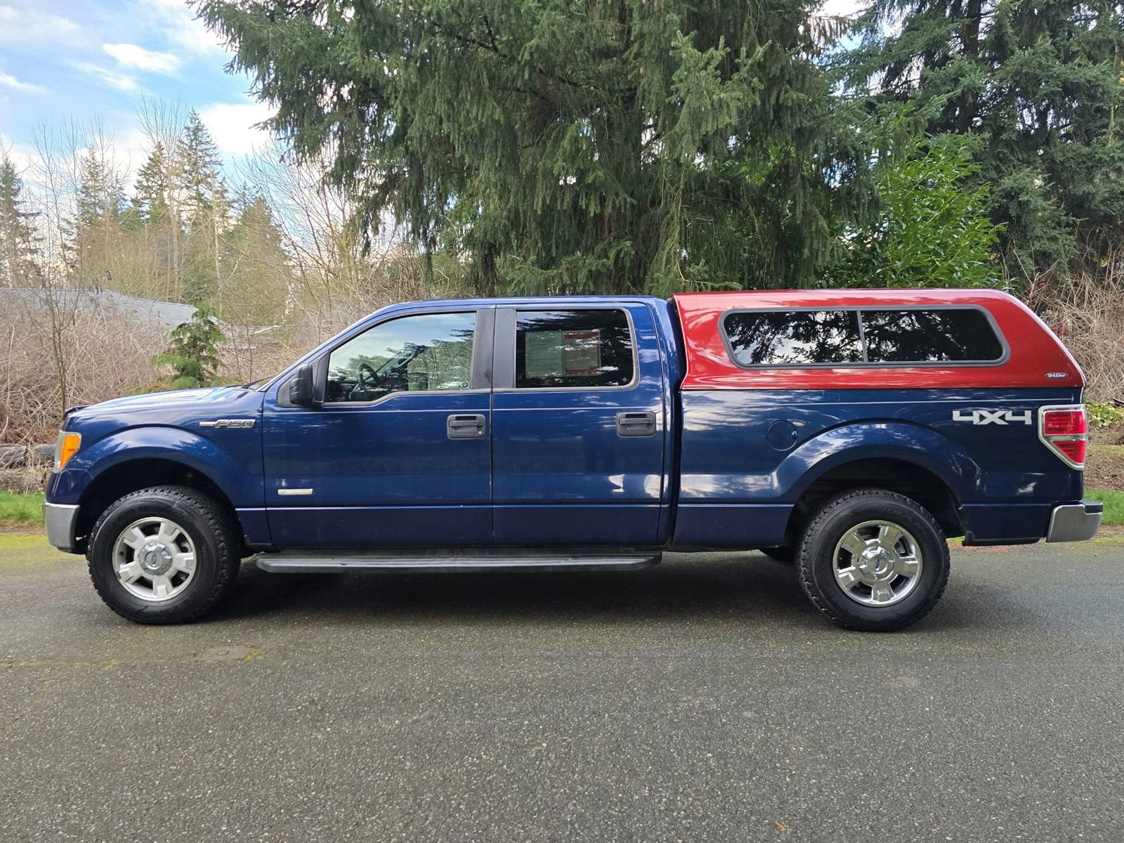 Used 2012 Ford F150 XLT w/ Trailer Tow Pkg image 2