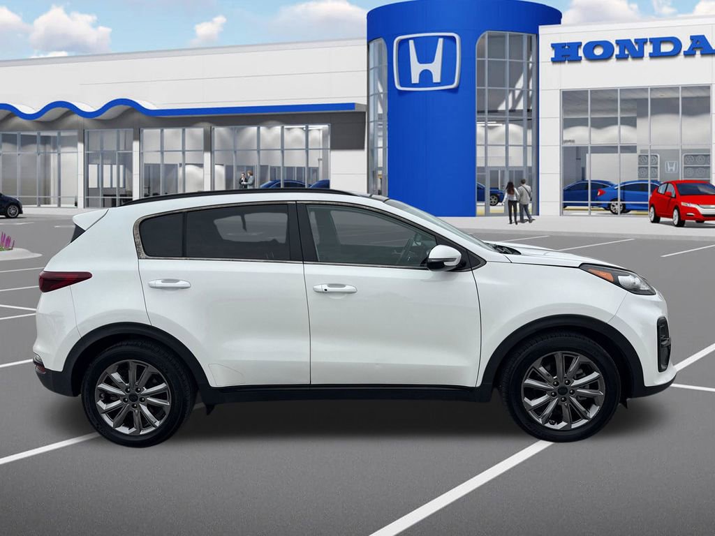 Used 2022 Kia Sportage Nightfall Edition w/ Nightfall Fwd Premium Package image 10