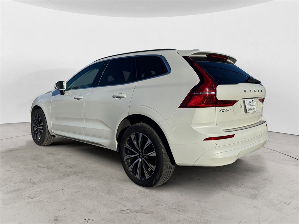 Certified 2023 Volvo XC60 B5 Core image 29