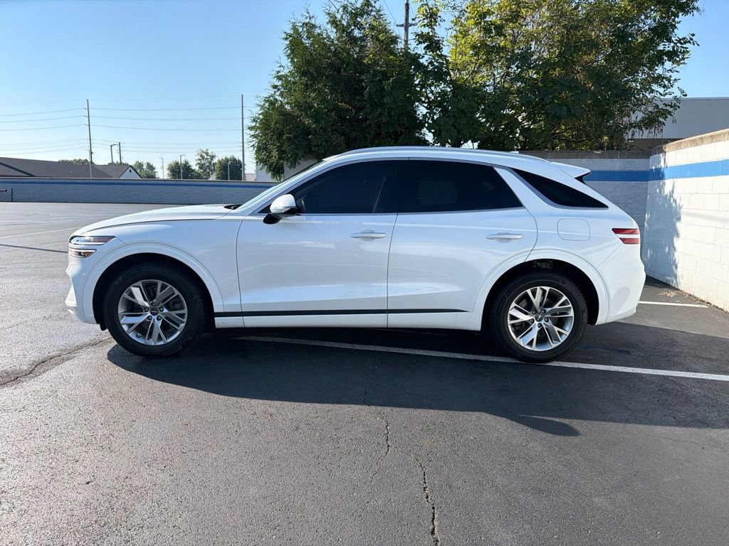 Used 2022 Genesis GV70 2.5T AWD/4WD image 2
